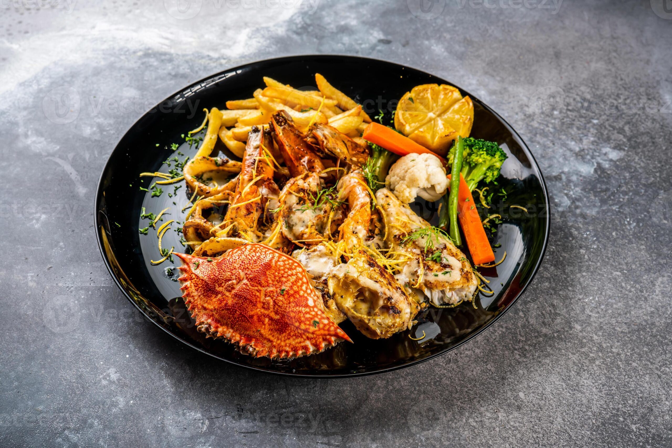 Mixed seafood platter smal